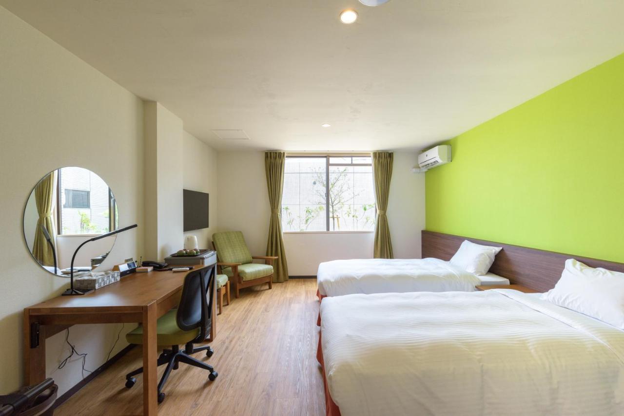 Hiyagunlanairesort Okinawa Exteriör bild